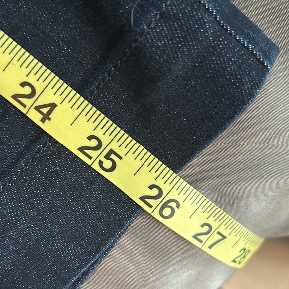 NWOT Talbots size 8 den skirt - Picture 3 of 9